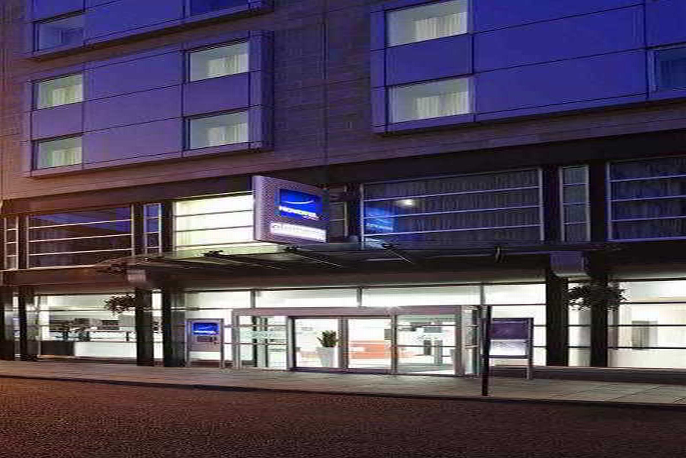 Novotel Glasgow Centre Exterior photo